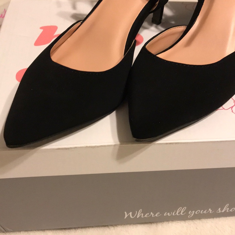 Shoes - Picture 2 of 5